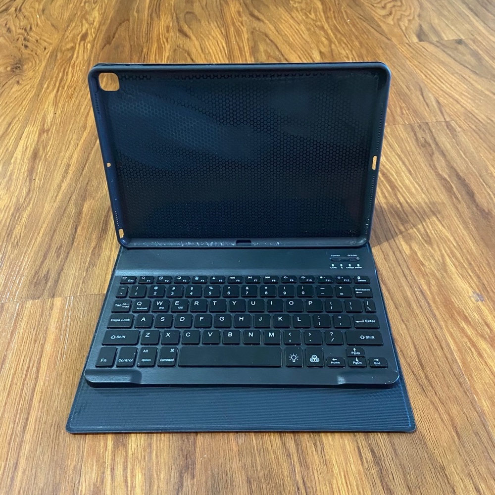 🦋 IPAD AIR 3RD GENERATION CASE 🦋